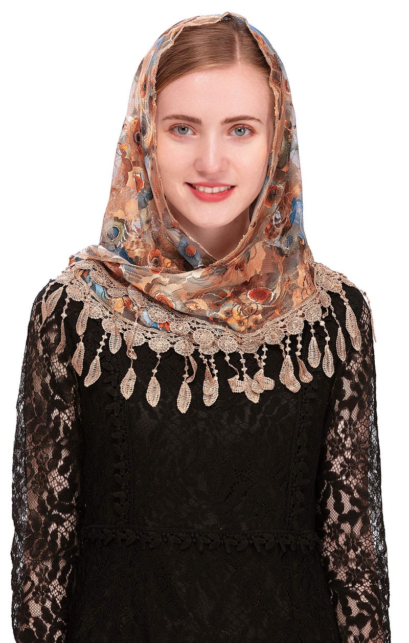 PAMOR Mass Veil Triangle Mantilla Cathedral Head Covering Chapel Veil Lace Shawl Latin Scarf (Beige) - Image 2